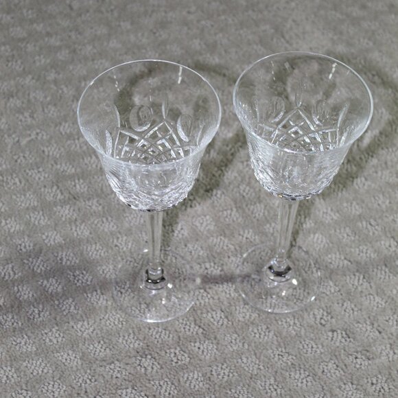 NWT Set of 2 Mikasa Claridge TS111 Full Lead Crystal Medium Wine Glasses - Picture 1 of 4